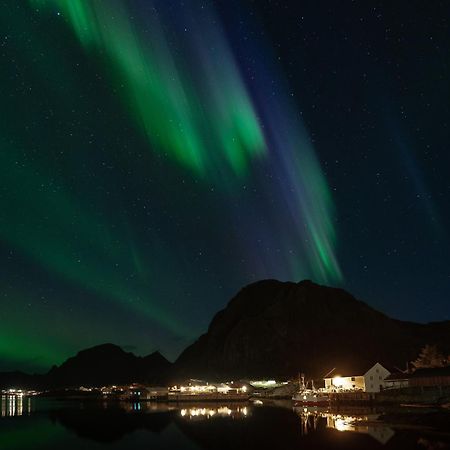 Lofoten Planet Basecamp Villa Sørvågen Exterior foto