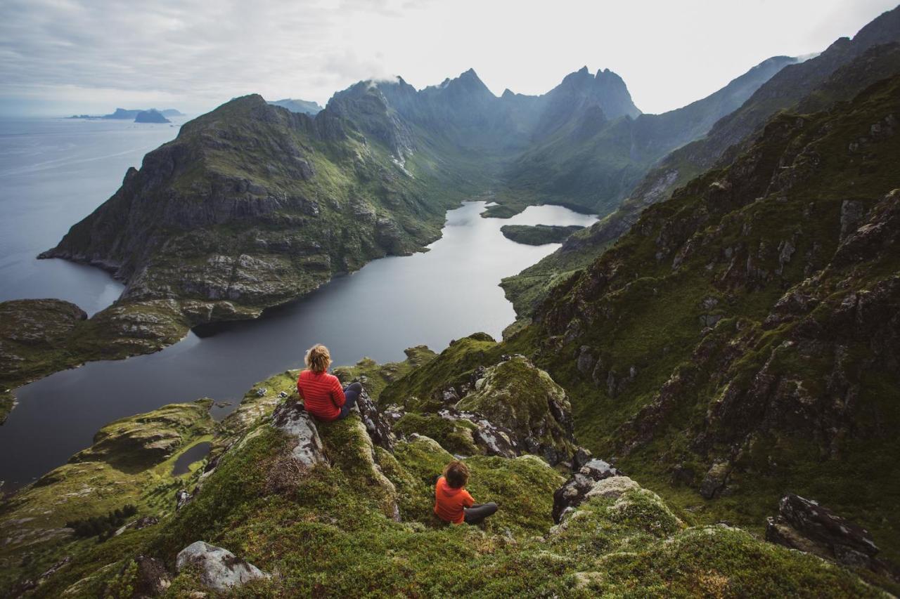 Lofoten Planet Basecamp Villa Sørvågen Exterior foto