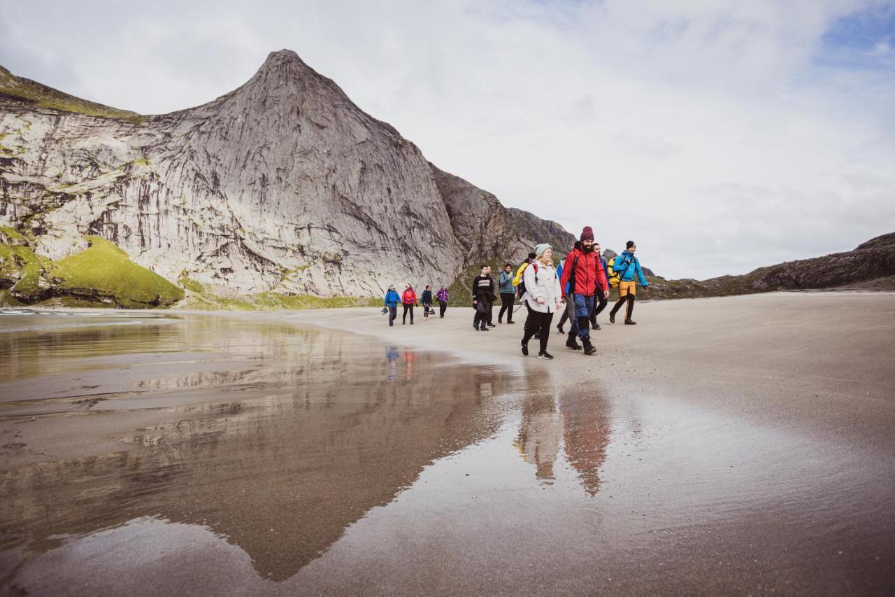 Lofoten Planet Basecamp Villa Sørvågen Exterior foto