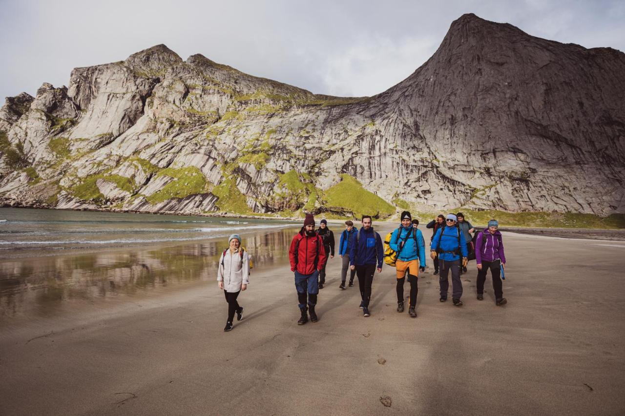 Lofoten Planet Basecamp Villa Sørvågen Exterior foto