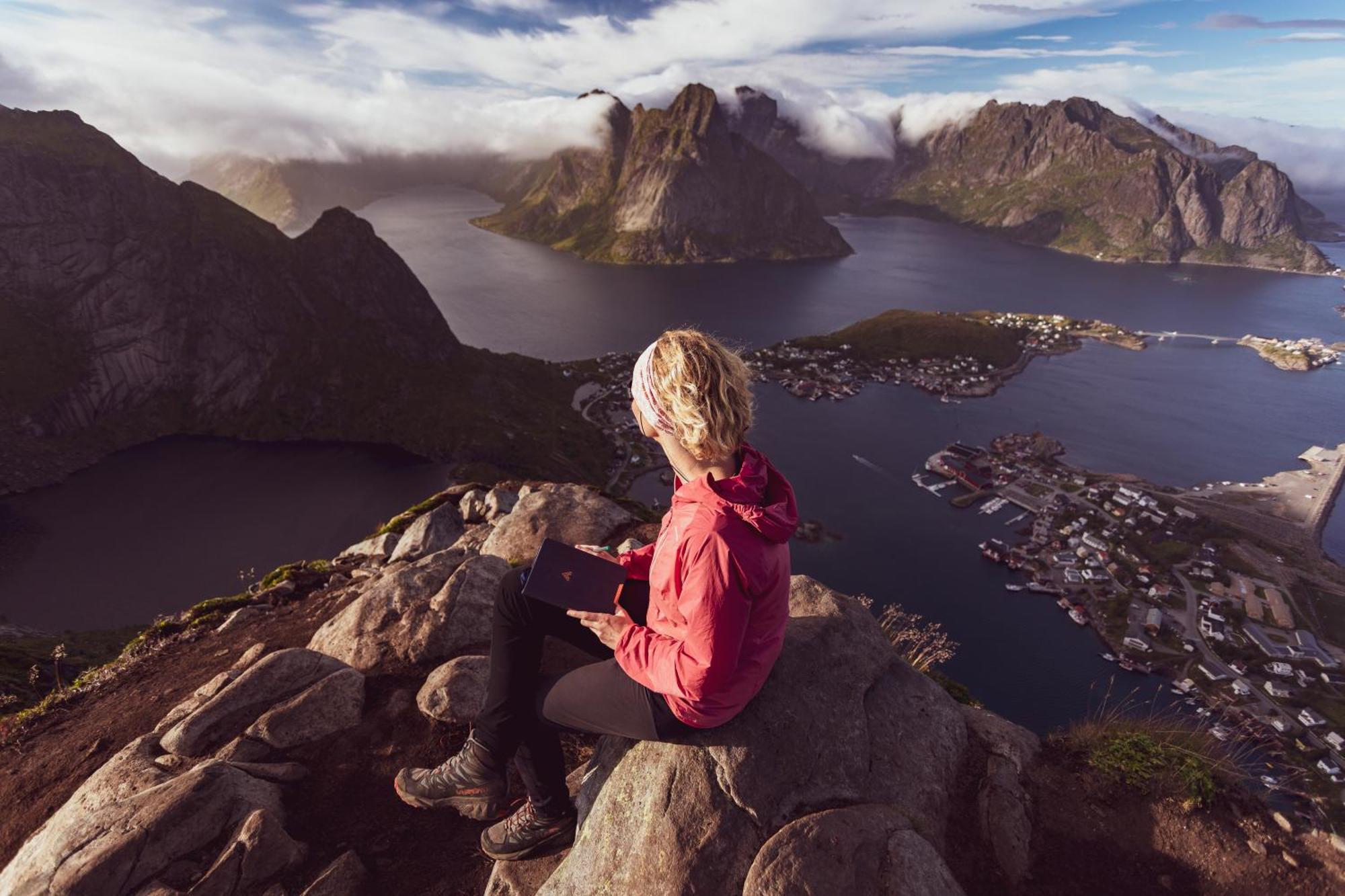 Lofoten Planet Basecamp Villa Sørvågen Exterior foto